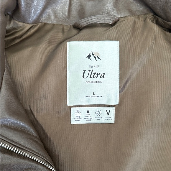 Abercrombie & Fitch Brown Puffer Vest - Picture 2 of 2